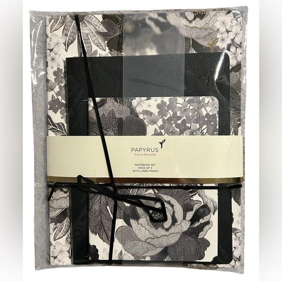 Papyrus Other - Papyrus Monochrome Floral Lined Notebook Set of 3 Assorted Sizes NWT
